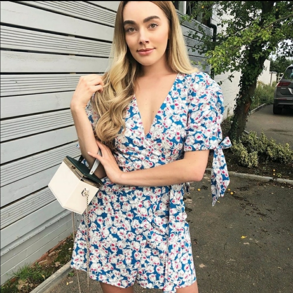 HOST Pick🎉 ZARA NWT Short Printed POPLIN Dress BLOGGER'S FAV. - Picture 2 of 10